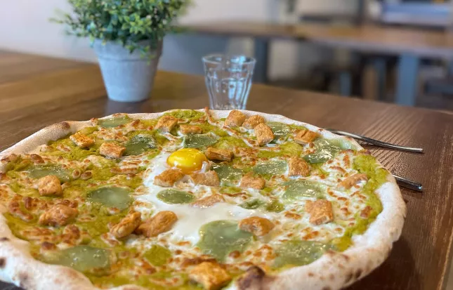 Une pizza du mois à la spiruline !
