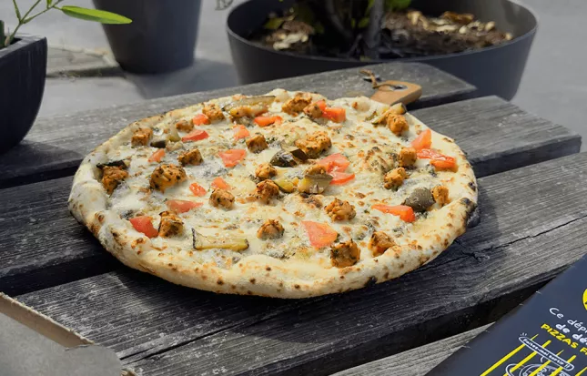 Une pizza du mois au Tempeh Bio !