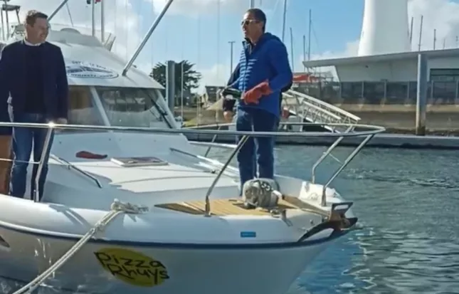 Pizza Rhuys embarque avec le Yacht Club d’Arzon !