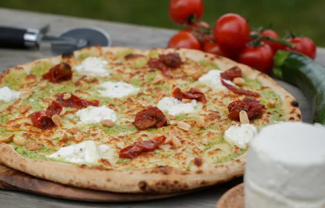 La pizza du mois de mai est arrivée chez Pizza Rhuys ☀️